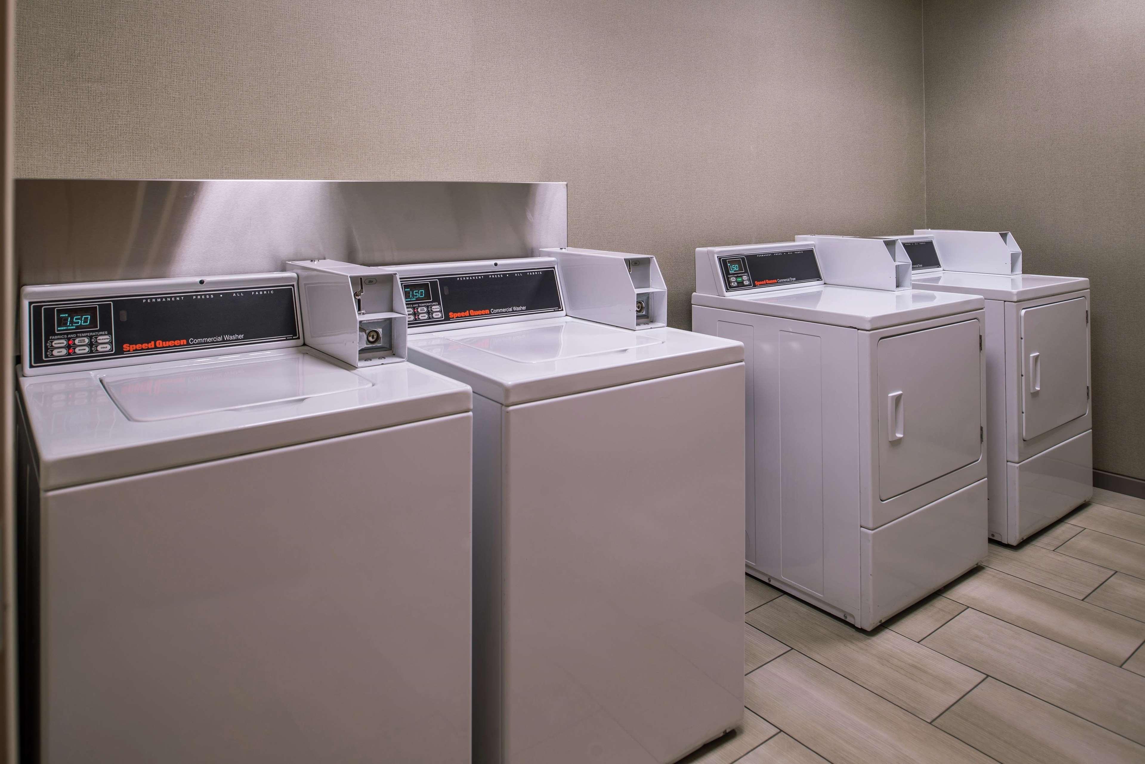 Hilton Garden Inn Salt Lake City Downtown Экстерьер фото
