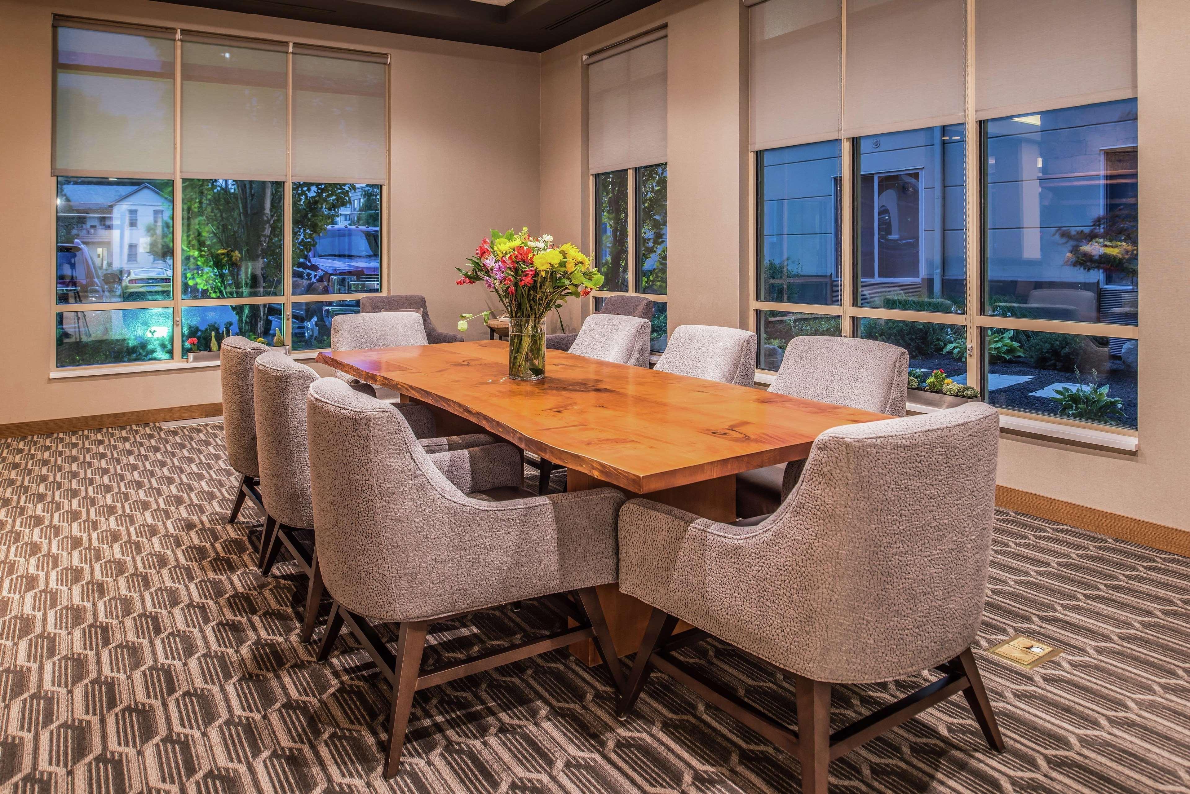 Hilton Garden Inn Salt Lake City Downtown Экстерьер фото